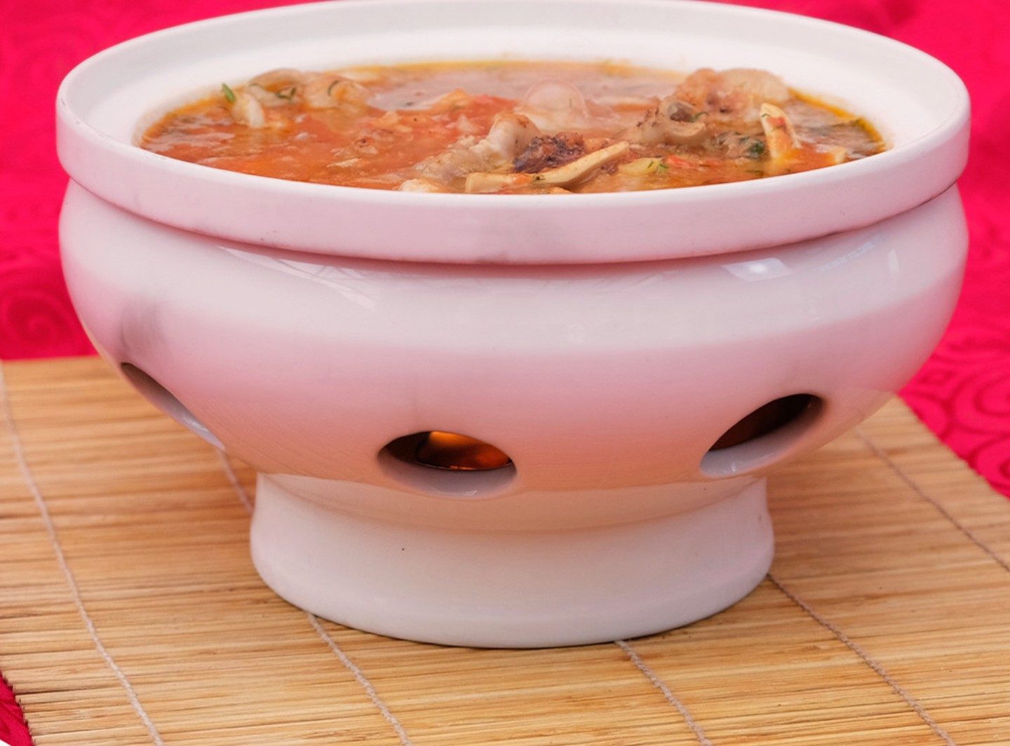 Gỏi cá hồi Sông Đà chấm chẩm chéo